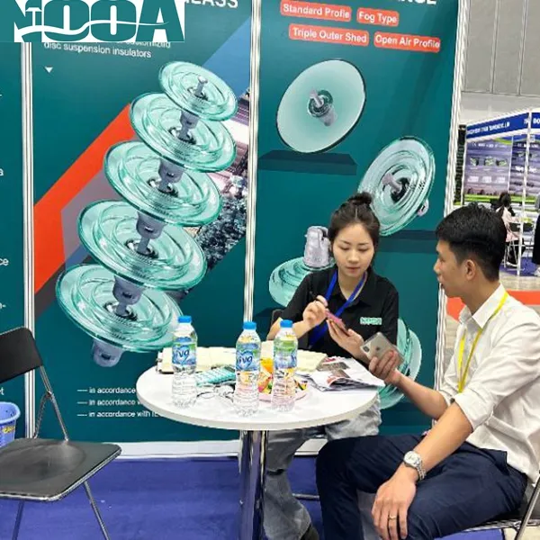 U70B High Voltage Substations Glass Insulators 146/255/320 70KN 16MM