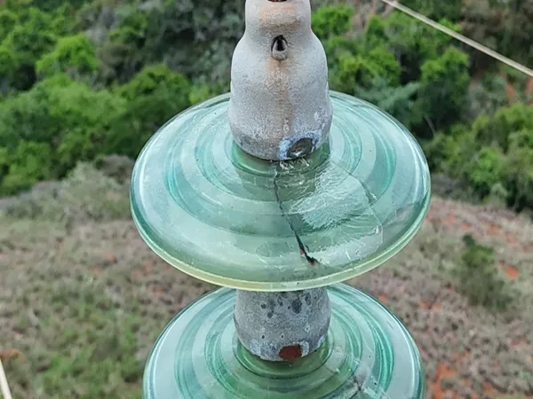toughened glass disc insulators